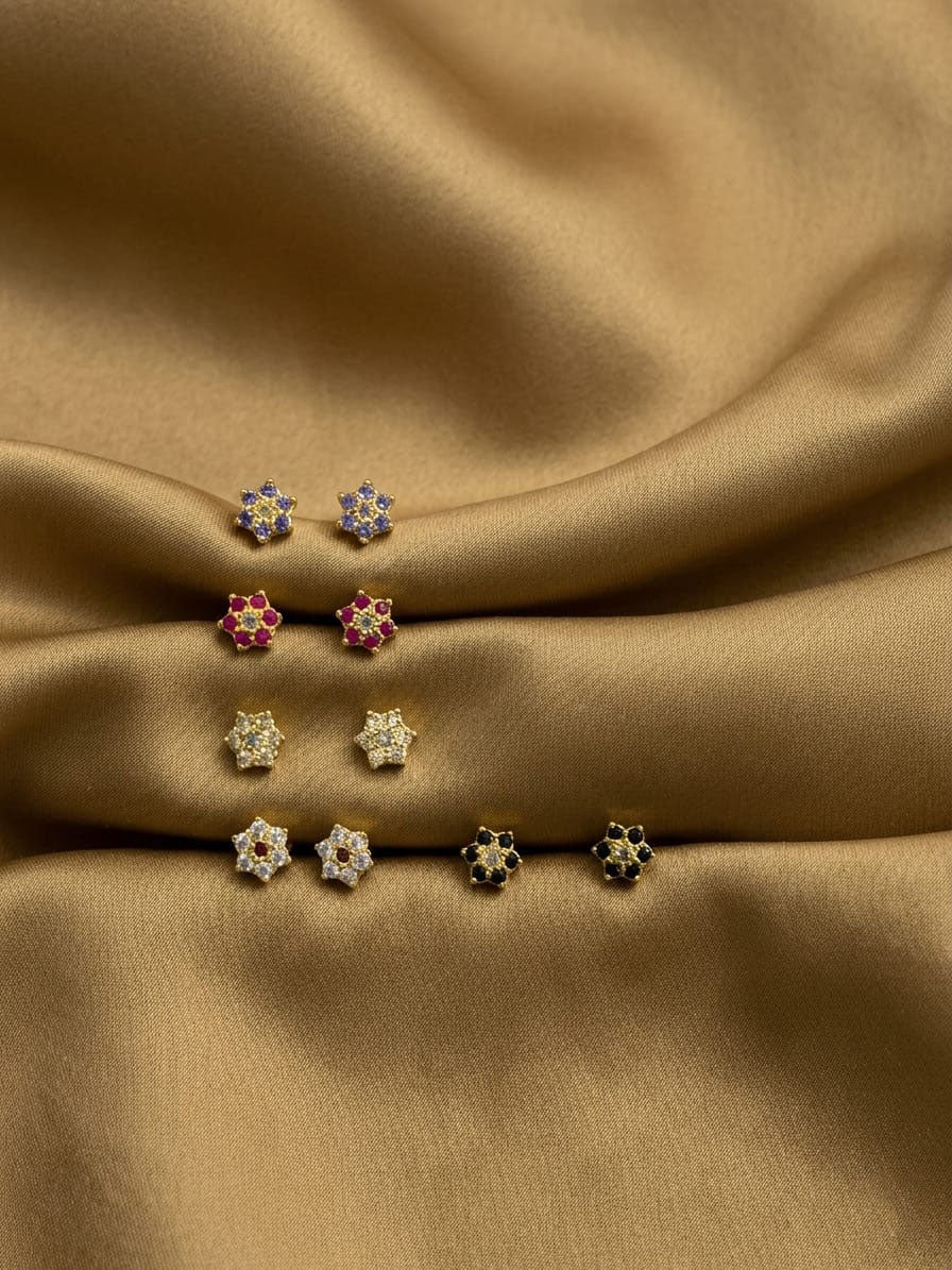 Radiant Petal Nose Pin