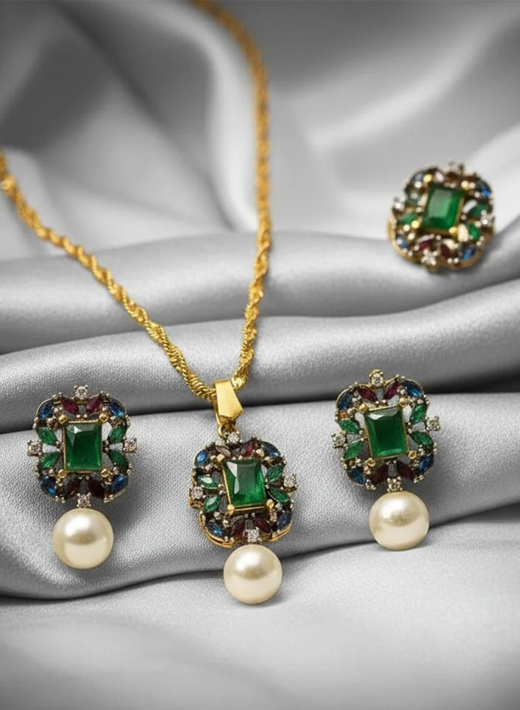 Zircon Green & Pearl Combo Set