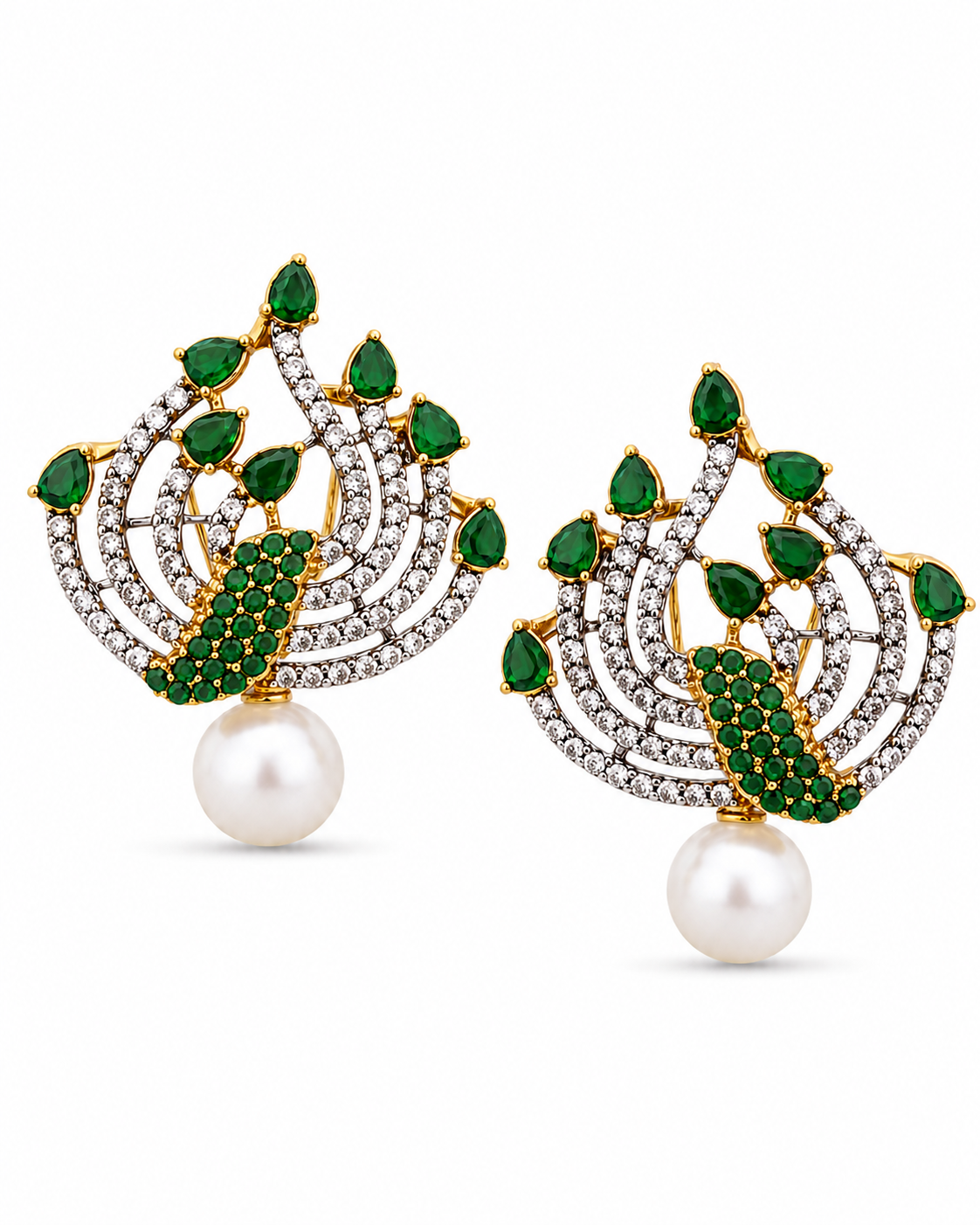 Emerald green pearlpeacock motif stud earing