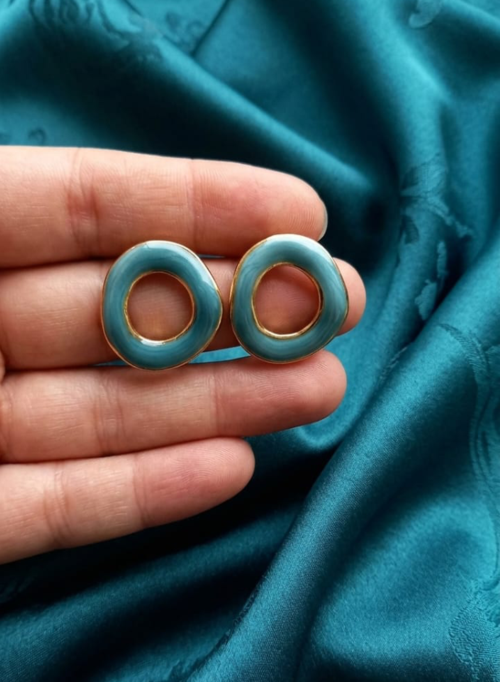 Green Oval Stainless Steel