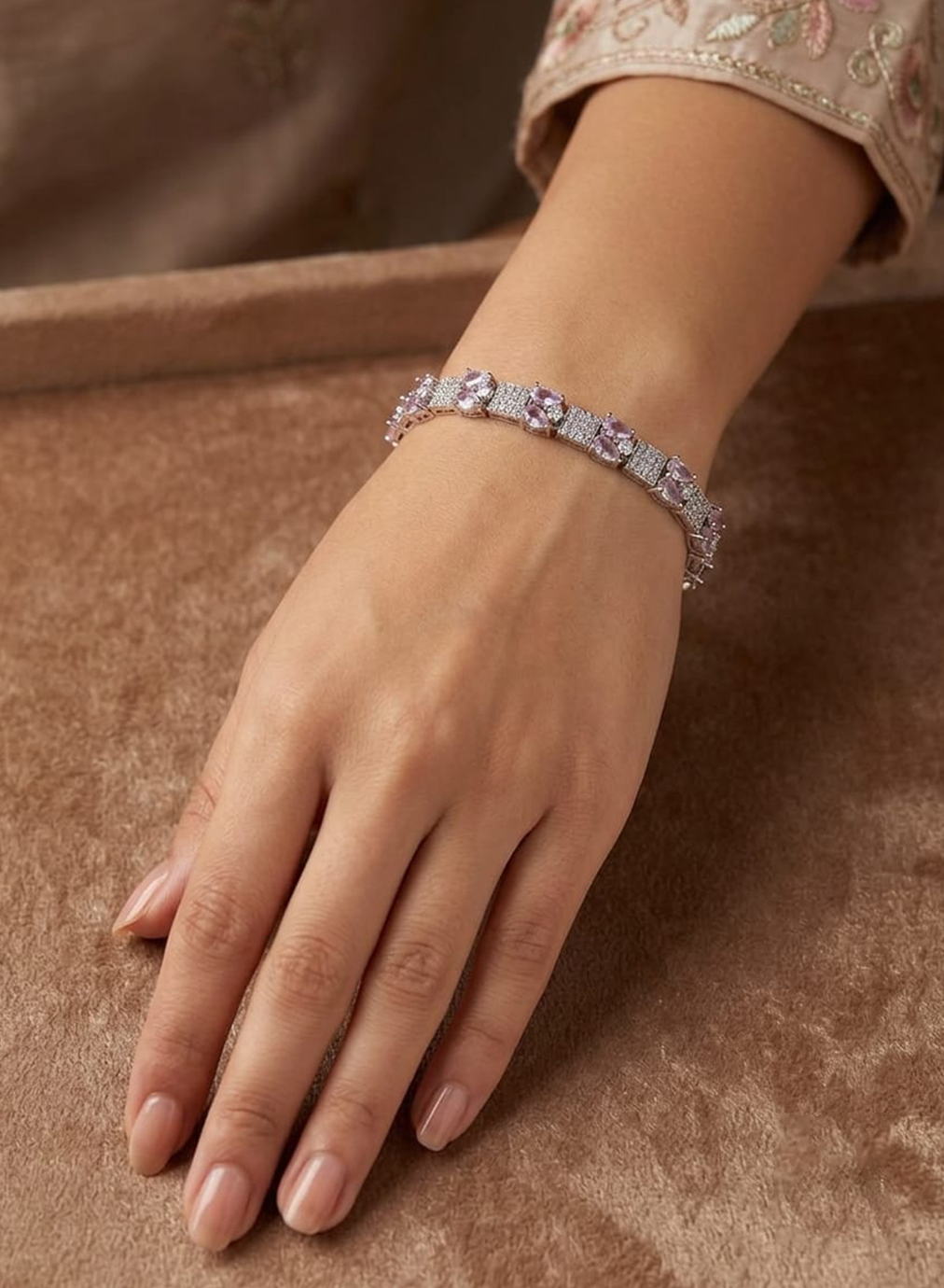 Pink Stone 1 karat Bracelet