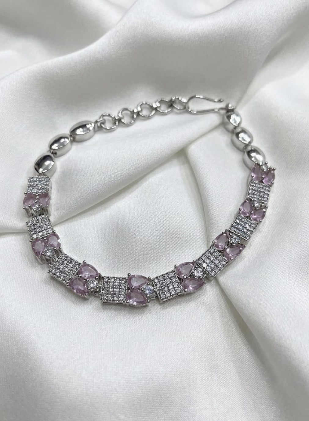 Pink Stone 1 karat Bracelet